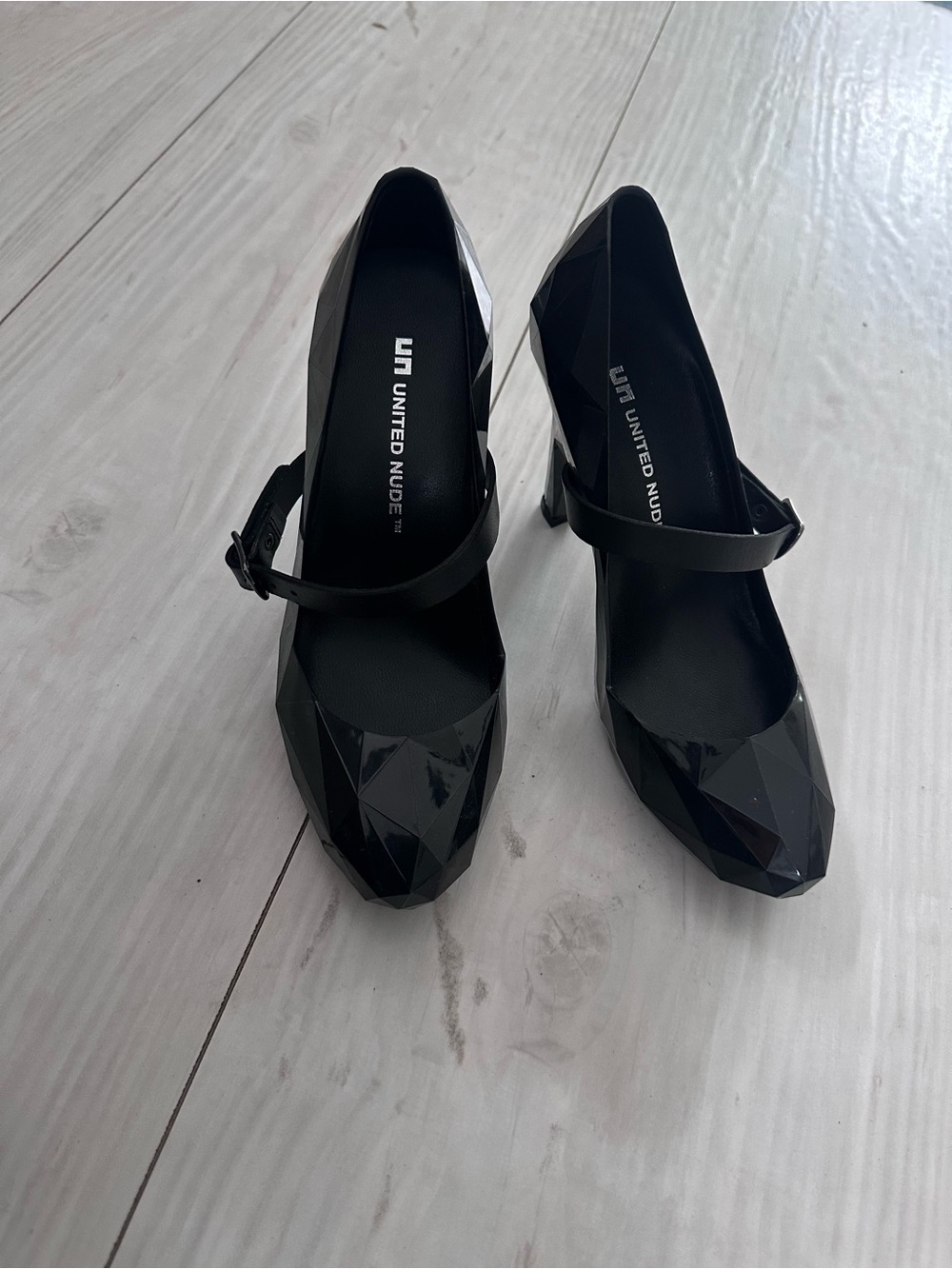 United Nude Black Faceted Mary Jane Heel Size 37